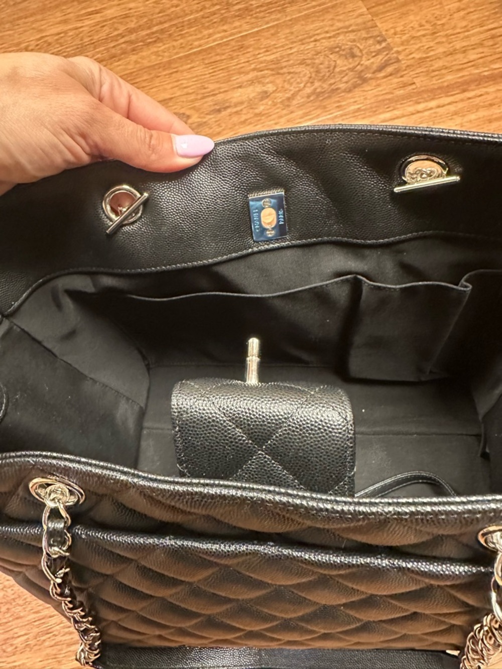 CHANEL Black Quilted Leather Tote with Silver Chain Handles - Picture 4 of 7